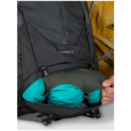 Туристическа раница Osprey Stratos 44
