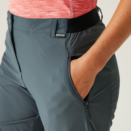 Дамски панталони Regatta W Travel Light Z/O Packaway Trousers II