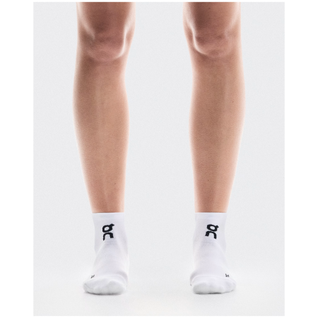 Комплект чорапи On Running Core Run Sock Mid 2P