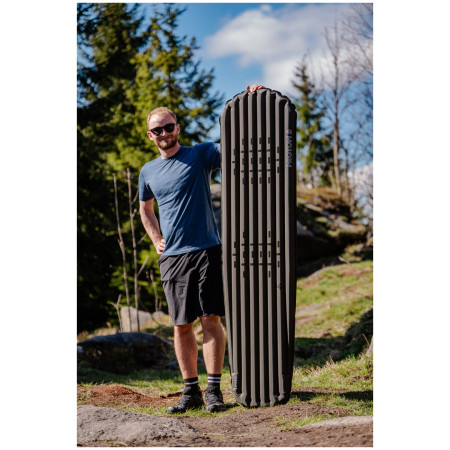 Надуваема постелка Warg Proton 5