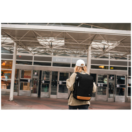 Пътна раница Pacsafe GO Carry-on Backpack 34L