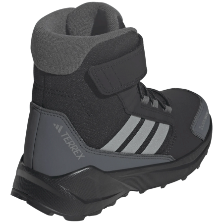 Детски зимни ботуши Adidas Terrex Trailmaker 2 Cw+ K