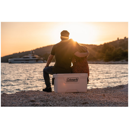 Хладилна кутия Coleman 70QT Marine Cooler
