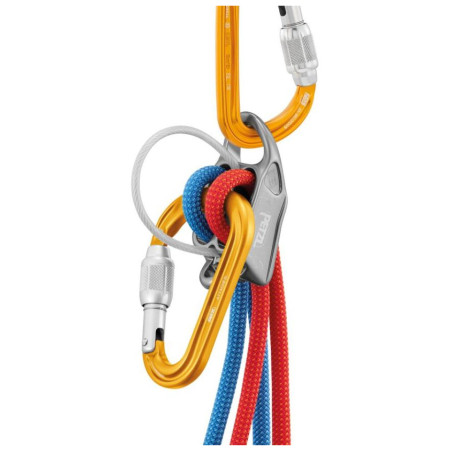 Карабинер Petzl Attache