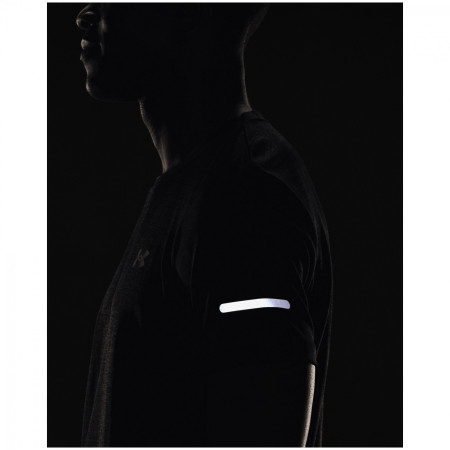 Функционална мъжка тениска Under Armour Seamless Stride SS