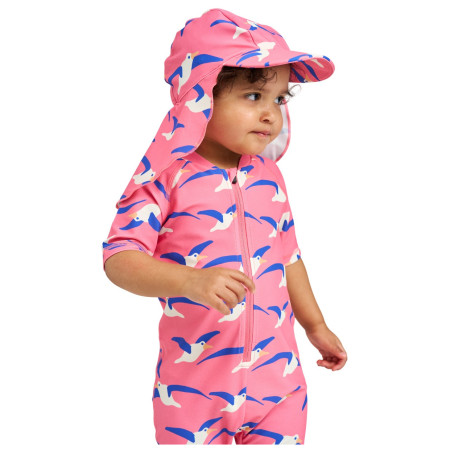 Детска шапка с периферия Reima Mustekala