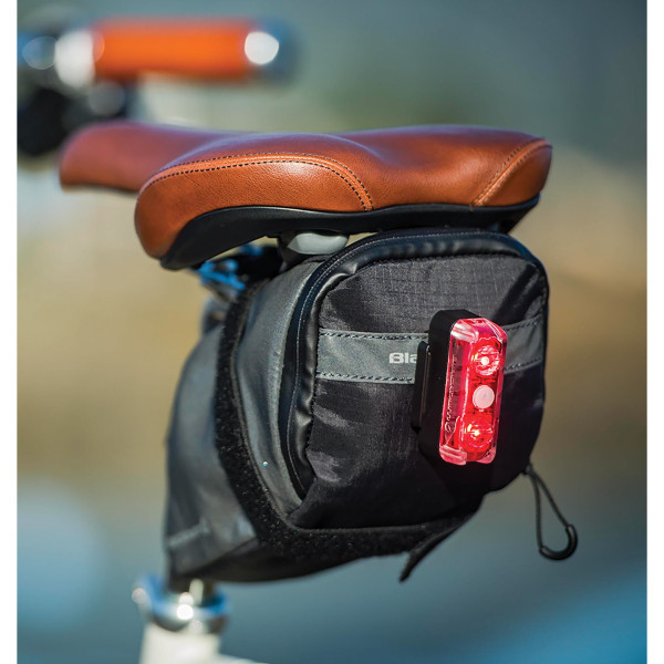 Чантичка за под седалката Blackburn Grid Large Seat Bag